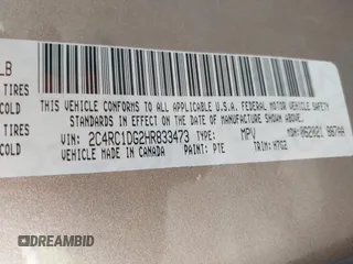 2017 Chrysler Pacifica Touring z VIN 2C4RC1DG2HR833473, wystawiony jako IAAI lot #42597208 z przebiegiem 78 239 mil mil oraz . Historia ofert i sprzedaży dostępna na DreamBid. Obrazek 9.