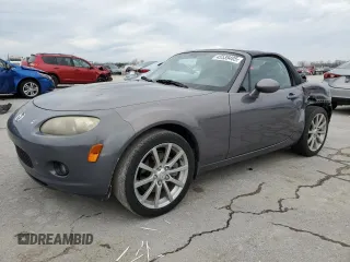 2006 Mazda MX-5 Miata Sport z VIN JM1NC25F260106674, wystawiony jako Copart lot #45539405 z przebiegiem 92 967 mil mil oraz Czysty tytuł • Clean title. Historia ofert i sprzedaży dostępna na DreamBid. Obrazek 1.