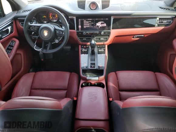 2022 Porsche Macan Turbo with VIN WP1AF2A53NLB31632, listed as a Copart auction lot 54890115 with 31,880 mi miles and Salvage title. Bid and sale history available at DreamBid. Image 8.