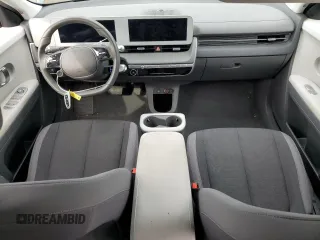 2024 Hyundai Ioniq 5 z VIN KM8KM4DB3RU251371, wystawiony jako Copart lot #53252665 z przebiegiem 10 947 mil mil oraz Szkoda całkowita • Salvage title. Historia ofert i sprzedaży dostępna na DreamBid. Obrazek 8.