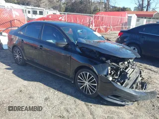 2015 Volkswagen Jetta SE с VIN 3VWD17AJ9FM347733, выставлен на аукционе IAAI как лот 41486604 с пробегом 139 305 миль миль и . История ставок и продаж доступна на DreamBid. Изображение 1.