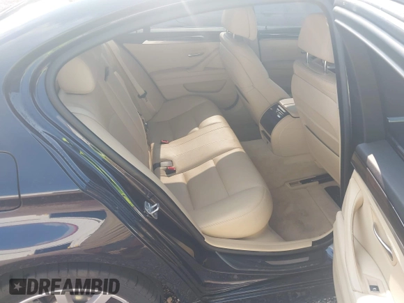 2014 BMW 5 Series 535i with VIN WBA5B1C51ED481967, listed as a IAAI auction lot 42410970 with 90,012 mi miles and . Bid and sale history available at DreamBid. Image 8.