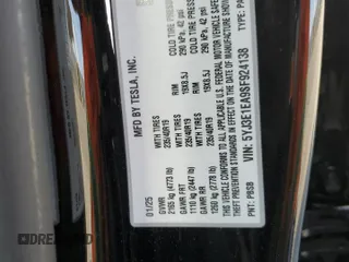 2025 Tesla Model 3 Long Range z VIN 5YJ3E1EA9SF924138, wystawiony jako Copart lot #48324125 z przebiegiem 2 445 mil mil oraz Szkoda całkowita • Salvage title. Historia ofert i sprzedaży dostępna na DreamBid. Obrazek 15.