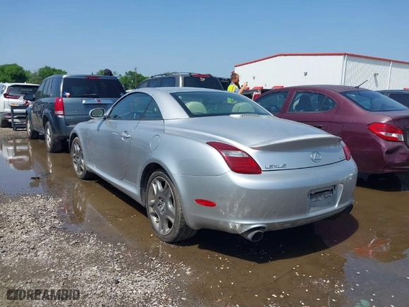 2008 Lexus SC 430 with VIN JTHFN45YX89017962, listed as a IAAI auction lot 41927985 with NaN miles. Bid and sale history available at carsss.com. Image 3.