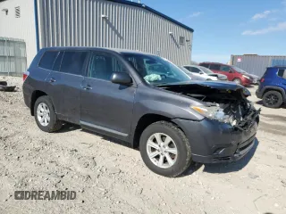 2013 Toyota Highlander with VIN 5TDZA3EH1DS034519, listed as a Copart auction lot 55595415 with Not Provided miles and Non Repairable. Bid and sale history available at DreamBid. Image 4.