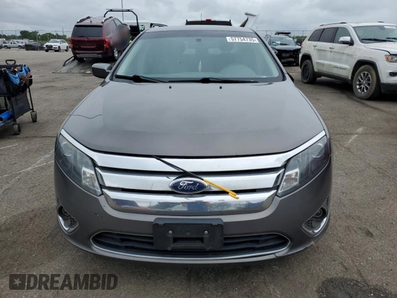 2012 Ford Fusion SEL z VIN 3FAHP0JA2CR232860, wystawiony jako Copart lot #57754735 z przebiegiem 234 638 mil mil oraz Szkody całkowita. Historia ofert i sprzedaży dostępna na DreamBid. Obrazek 5.