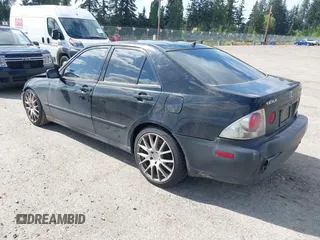 2001 Lexus IS 300/350 with VIN JTHBD182010006938, listed as a IAAI auction lot 42281532 with 269,835 mi miles and . Bid and sale history available at DreamBid. Image 3.