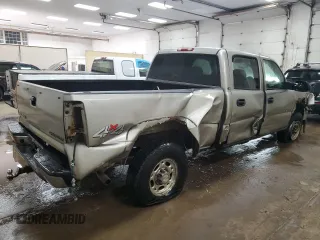 2003 Chevrolet Silverado 1500HD LS z VIN 1GCGK13U43F132922, wystawiony jako Copart lot #68942804 z przebiegiem Nie podano mil oraz Czysty tytuł • Clean title. Historia ofert i sprzedaży dostępna na DreamBid. Obrazek 3.
