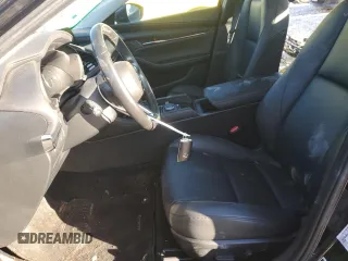 2023 Mazda 3 S Preferred with VIN 3MZBPACM1PM353425, listed as a Copart auction lot 86585444 with 19,024 mi miles and Clean Title. Bid and sale history available at DreamBid. Image 7.
