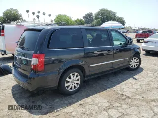 2015 Chrysler Town & Country Touring with VIN 2C4RC1BG6FR534200, listed as a Copart auction lot 55086895 with 206,483 mi miles and Salvage Title. Bid and sale history available at DreamBid. Image 3.