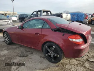 2007 Mercedes-Benz SLK 350 with VIN WDBWK56F57F134005, listed as a Copart auction lot 42755005 with 132,725 mi miles and Salvage title. Bid and sale history available at DreamBid. Image 2.