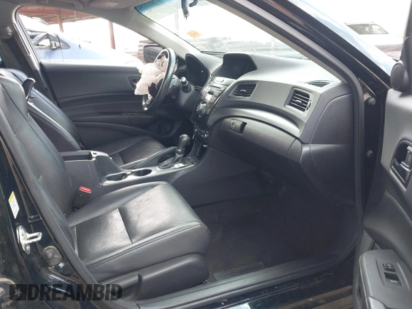 2015 Acura ILX with VIN 19VDE1F33FE006961, listed as a IAAI auction lot 42699542 with 151,200 mi miles and . Bid and sale history available at DreamBid. Image 5.