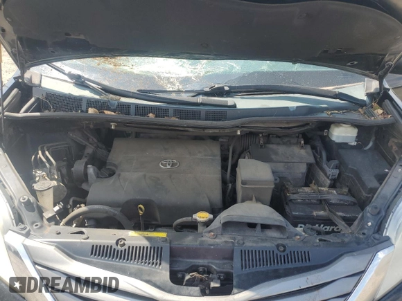 2014 Toyota Sienna Limited z VIN 5TDDK3DC2ES075367, wystawiony jako Copart lot #54010085 z przebiegiem 148 312 mil mil oraz Szkoda całkowita • Salvage title. Historia ofert i sprzedaży dostępna na DreamBid. Obrazek 12.