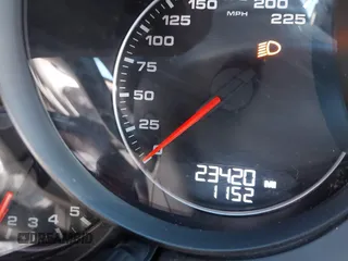 2016 Porsche 911 Turbo S with VIN WP0AD2A93GS166450, listed as a IAAI auction lot 41301144 with 23,420 mi miles. Bid and sale history available at carsss.com. Image 15.