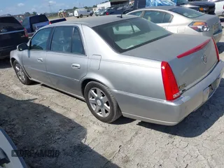 2007 Cadillac DTS Luxury I with VIN 1G6KD57Y07U194377, listed as a IAAI auction lot 42145447 with 258,637 mi miles and . Bid and sale history available at DreamBid. Image 3.