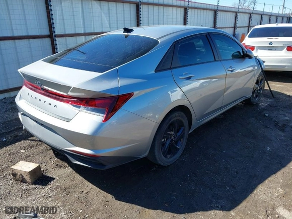 2021 Hyundai Elantra SEL with VIN 5NPLS4AG3MH007513, listed as a IAAI auction lot 41689710 with 17,911 mi miles. Bid and sale history available at carsss.com. Image 4.