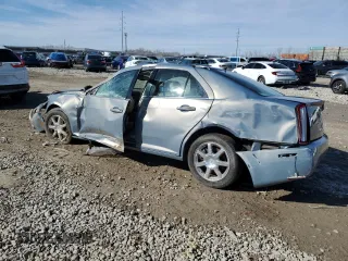 2007 Cadillac STS z VIN 1G6DW677270181170, wystawiony jako Copart lot #47137165 z przebiegiem Nie podano mil oraz Szkoda całkowita • Salvage title. Historia ofert i sprzedaży dostępna na DreamBid. Obrazek 2.