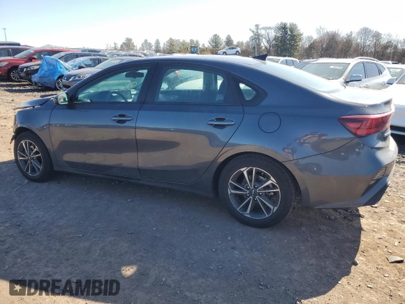 2024 Kia Forte LXS with VIN 3KPF24ADXRE723727, listed as a Copart auction lot 48360305 with 68,207 mi miles and Salvage Title. Bid and sale history available at carsss.com. Image 2.