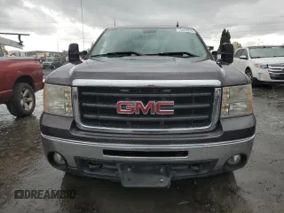 2010 GMC Sierra 1500 with VIN 3GTXKVE21AG104008, listed as a Copart auction lot 78442974 with 232,804 mi miles and Salvage Title. Bid and sale history available at DreamBid. Image 5.