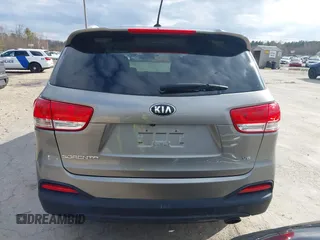 2016 Kia Sorento LX with VIN 5XYPGDA54GG177571, listed as a IAAI auction lot 41889298 with 140,702 mi miles. Bid and sale history available at carsss.com. Image 16.