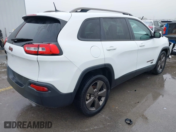 2017 Jeep Cherokee Latitude with VIN 1C4PJLCB5HW571941, listed as a IAAI auction lot 41156440 with 135,862 mi miles and . Bid and sale history available at DreamBid. Image 4.