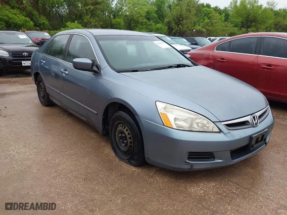 2007 Honda Accord Sdn LX with VIN 1HGCM56427A060490, listed as a IAAI auction lot 41960642 with 232,646 mi miles. Bid and sale history available at carsss.com. Image 1.