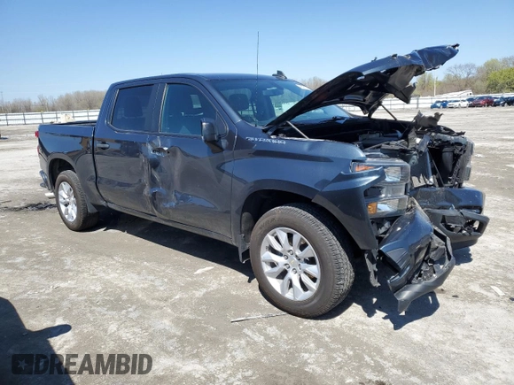2020 Chevrolet Silverado 1500 Custom with VIN 3GCPWBEH9LG251137, listed as a Copart auction lot 48581374 with 53,304 mi miles and Salvage Title. Bid and sale history available at carsss.com. Image 4.