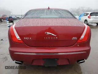 2013 Jaguar XJ Portfolio z VIN SAJWJ2GD0D8V47886, wystawiony jako Copart lot #42612345 z przebiegiem 117 383 mil mil oraz Szkody całkowita. Historia ofert i sprzedaży dostępna na DreamBid. Obrazek 6.
