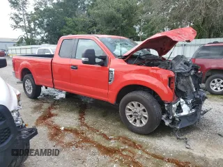 2022 Ford F-250 XL with VIN 1FT7X2A65NED39601, listed as a Copart auction lot 62040794 with 78,644 mi miles and Salvage title. Bid and sale history available at DreamBid. Image 4.