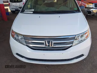 2013 Honda Odyssey LX with VIN 5FNRL5H2XDB028879, listed as a IAAI auction lot 41958988 with 49,868 mi miles and . Bid and sale history available at carsss.com. Image 6.