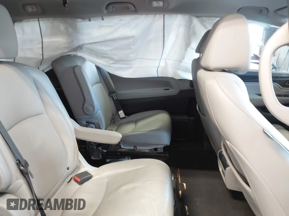 2018 Honda Odyssey EX-L z VIN 5FNRL6H70JB059653, wystawiony jako IAAI lot #42324330 z przebiegiem 115 623 mil mil oraz . Historia ofert i sprzedaży dostępna na DreamBid. Obrazek 8.