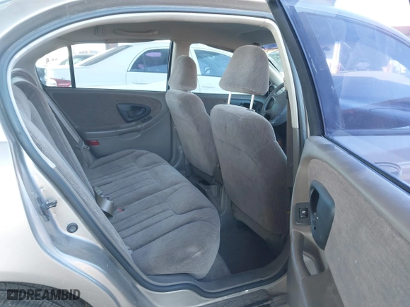 2000 Chevrolet Malibu LS with VIN 1G1NE52J0Y6118884, listed as a IAAI auction lot 41701115 with 113,948 mi miles. Bid and sale history available at carsss.com. Image 8.