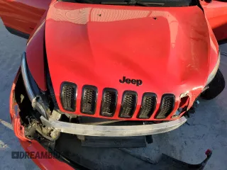 2018 Jeep Cherokee Latitude with VIN 1C4PJMCX6JD599735, listed as a Copart auction lot 42720355 with 86,293 mi miles and Non repairable. Bid and sale history available at DreamBid. Image 12.