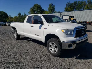 2013 Toyota Tundra 4WD Truck with VIN 5TFCY5F19DX014639, listed as a Copart auction lot 72172504 with 90,614 mi miles and Salvage Title. Bid and sale history available at carsss.com. Image 4.