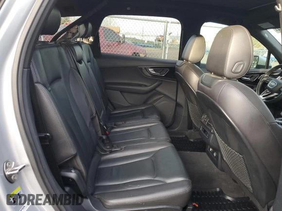 2018 Audi Q7 Premium z VIN WA1AAAF71JD017762, wystawiony jako Copart lot #81324904 z przebiegiem 79 688 mil mil oraz Szkoda całkowita • Salvage title. Historia ofert i sprzedaży dostępna na DreamBid. Obrazek 10.