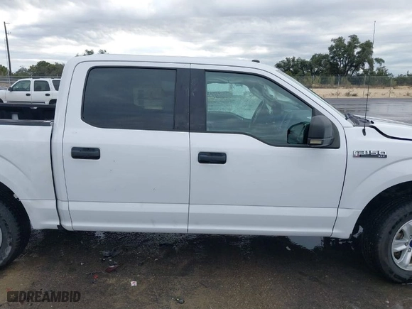 2017 Ford F-150 XL with VIN 1FTEW1C85HKD74857, listed as a IAAI auction lot 41433859 with 132,769 mi miles. Bid and sale history available at carsss.com. Image 14.