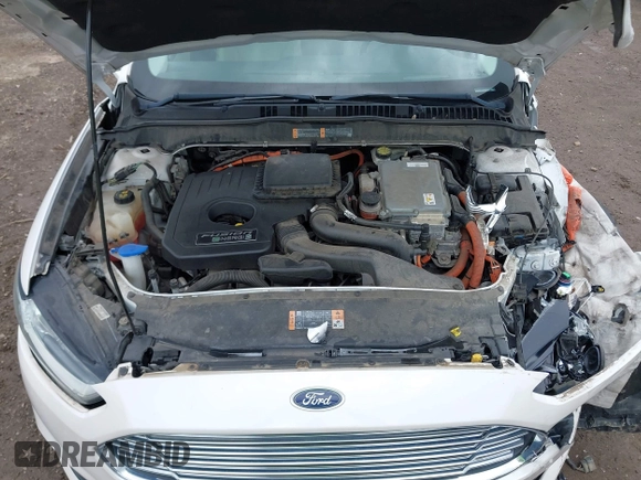 2016 Ford Fusion Titanium with VIN 3FA6P0SU5GR287017, listed as a IAAI auction lot 42316622 with 97,000 mi miles and . Bid and sale history available at DreamBid. Image 10.