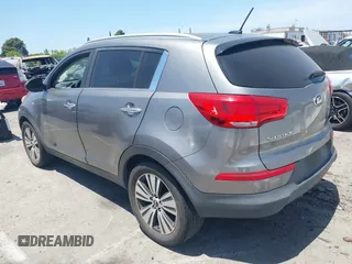 2016 Kia Sportage EX with VIN KNDPC3AC0G7841320, listed as a IAAI auction lot 42312551 with 199,996 mi miles and . Bid and sale history available at DreamBid. Image 3.