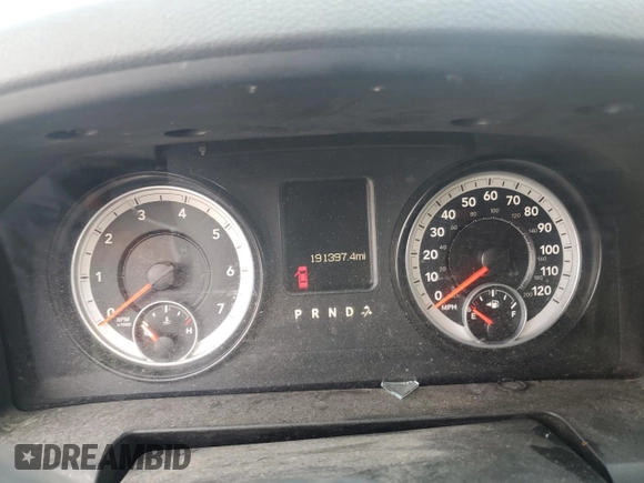 2014 Ram 1500 Express z VIN 1C6RR7KT4ES313245, wystawiony jako Copart lot #59291955 z przebiegiem 191 397 mil mil oraz Czysty tytuł • Clean title. Historia ofert i sprzedaży dostępna na DreamBid. Obrazek 9.