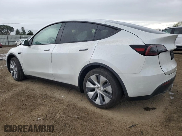 2024 Tesla Model Y Long Range z VIN 7SAYGDEE5RF075756, wystawiony jako Copart lot #48819465 z przebiegiem 10 457 mil mil oraz Szkoda całkowita • Salvage title. Historia ofert i sprzedaży dostępna na DreamBid. Obrazek 2.