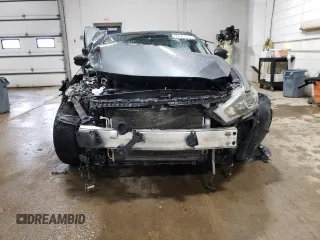 2018 Nissan Maxima S with VIN 1N4AA6AP5JC382984, listed as a Copart auction lot 59925705 with 91,925 mi miles and Salvage title. Bid and sale history available at DreamBid. Image 5.