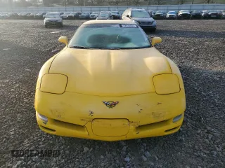 1998 Chevrolet Corvette with VIN 1G1YY22G8W5128394, listed as a Copart auction lot 42410835 with 113,442 mi miles and Salvage Title. Bid and sale history available at carsss.com. Image 5.