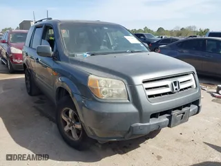 2008 Honda Pilot SE with VIN 5FNYF28328B010912, listed as a IAAI auction lot 41791807 with 247,065 mi miles. Bid and sale history available at carsss.com. Image 1.