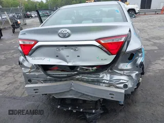 2015 Toyota Camry XLE with VIN 4T4BF1FK6FR475340, listed as a IAAI auction lot 41953834 with 104,041 mi miles. Bid and sale history available at carsss.com. Image 6.