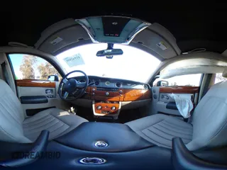 2008 Rolls-Royce Phantom z VIN SCA1S68538UX08739, wystawiony jako IAAI lot #41542958 z przebiegiem 15 238 mil mil oraz . Historia ofert i sprzedaży dostępna na DreamBid. Obrazek 19.