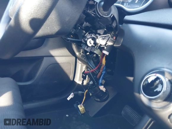 2019 Kia Sportage LX with VIN KNDPM3AC2K7562151, listed as a IAAI auction lot 41815081 with 119,508 mi miles and . Bid and sale history available at carsss.com. Image 18.