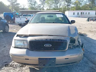 2006 Ford Police Interceptor с VIN 2FAFP71W36X107870, выставлен на аукционе IAAI как лот 42061587 с пробегом Не указан миль и . История ставок и продаж доступна на DreamBid. Изображение 12.