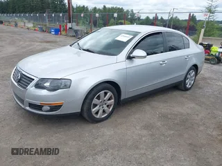2008 Volkswagen Passat Turbo with VIN WVWJK73C08E084591, listed as a IAAI auction lot 42506443 with 140,360 mi miles and . Bid and sale history available at DreamBid. Image 2.