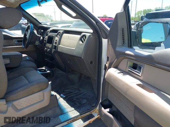 2009 Ford F-150 STX with VIN 1FTRX14839FB18790, listed as a IAAI auction lot 42289409 with 247,926 mi miles and . Bid and sale history available at DreamBid. Image 5.
