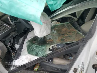 2021 Subaru Ascent Premium z VIN 4S4WMAEDXM3447810, wystawiony jako Copart lot #48002205 z przebiegiem 47 576 mil mil oraz Szkoda całkowita • Salvage title. Historia ofert i sprzedaży dostępna na DreamBid. Obrazek 7.